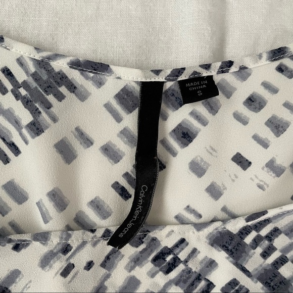 Calvin Klein SMALL Sleeveless Blouse Grey Blue Abstract - Picture 3 of 5